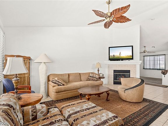 3rd image of 5832 Orchid Jungle Ln