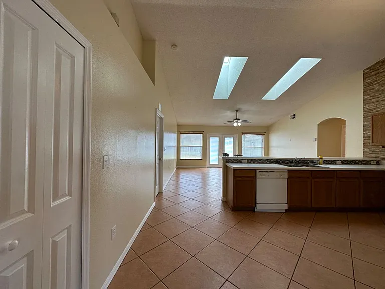 857 Blanc Ct — Photo 17