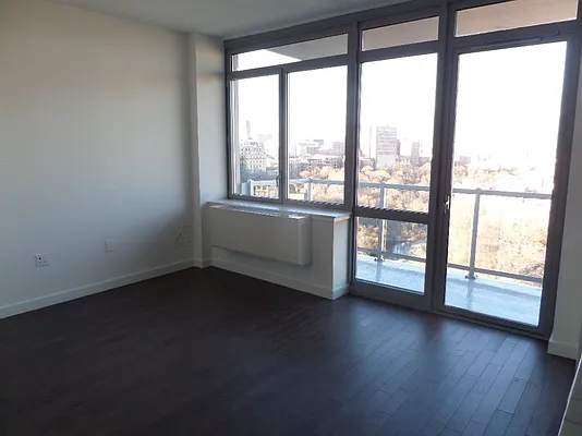 Rented by Bohemia Realty Group | media 2