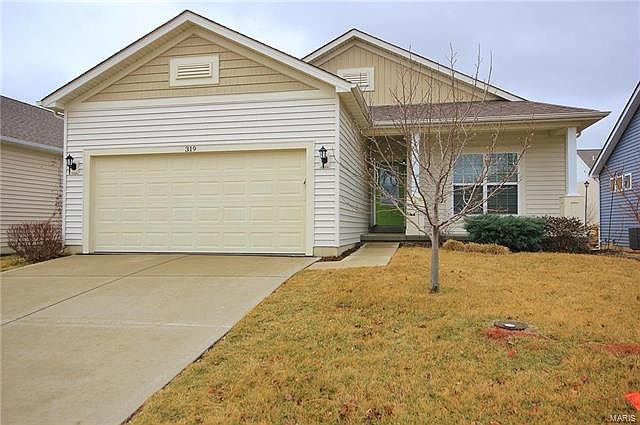 1st image of 319 Country Trail Dr