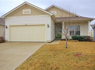 319 Country Trail Dr, Lake Saint Louis, MO 63367