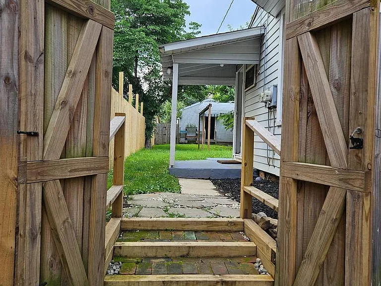 353 Jefferson Ave — Photo 20