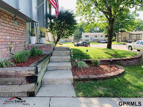 3rd image of 1431 W Jean Cir