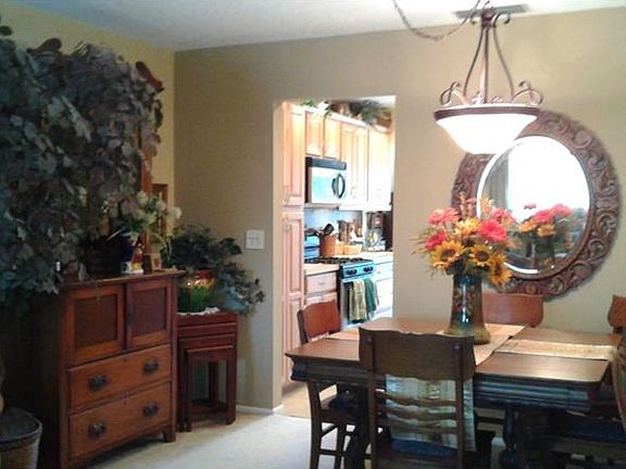 4th image of 5980 80th St N Unit 310