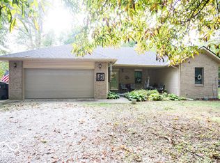 935 S Norkay St, North Vernon, IN 47265