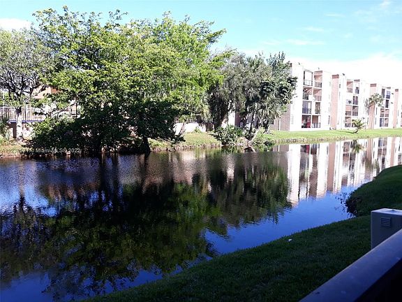 4th image of 8895 Fontainebleau Blvd APT 105