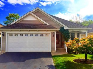 12 Parwood Trl, Depew, NY 14043