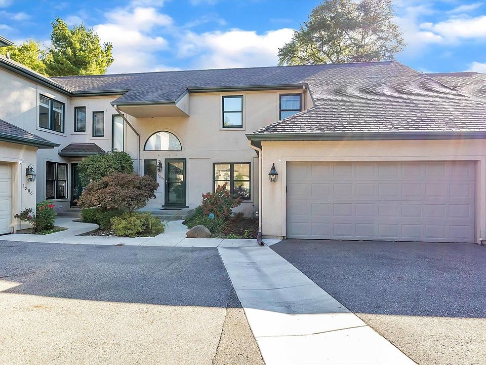 1303 Bridge Water Way Unit C-4