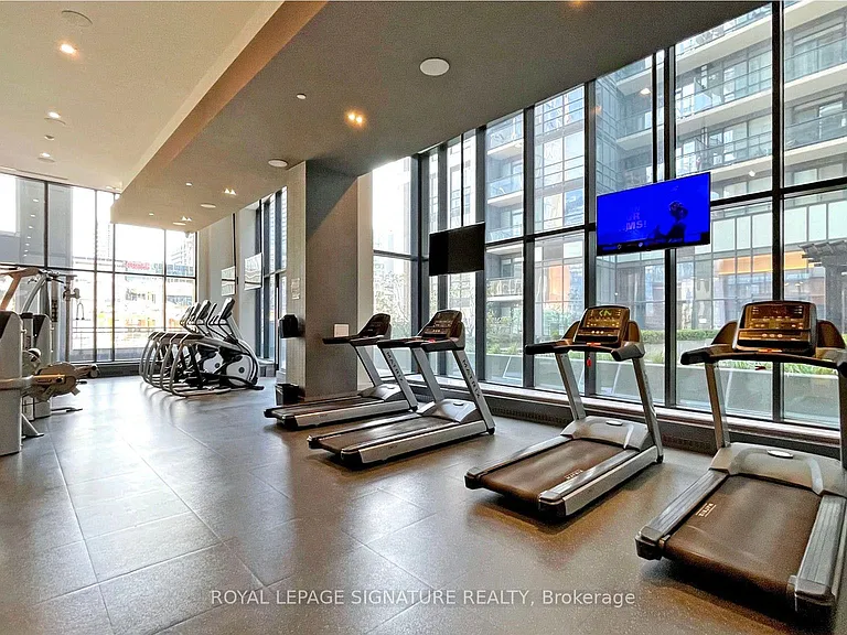 460 Adelaide St E #1706 — Photo 13