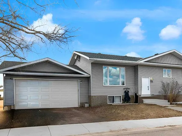 23 E Beaver Pl, Beiseker, AB T0M 0G0