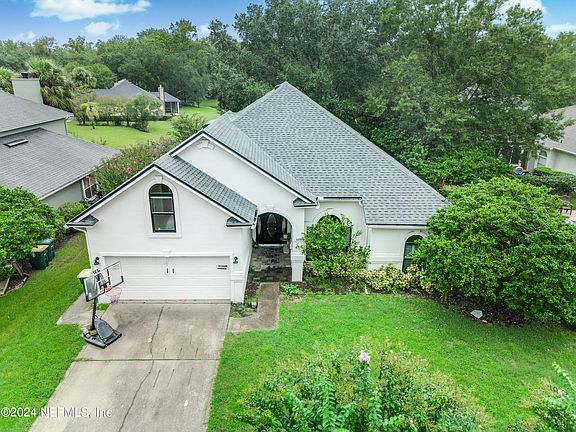 3rd image of 4458 HANOVER PARK Drive