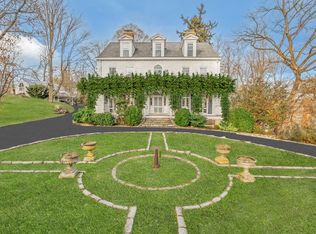 8 Sharon Ln, Scarsdale, NY 10583