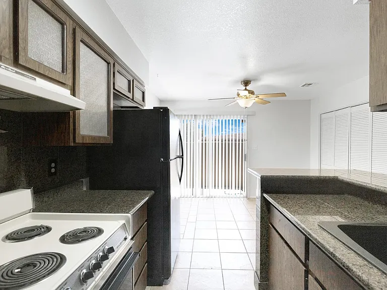 20235 N 3rd Dr #8 — Photo 15