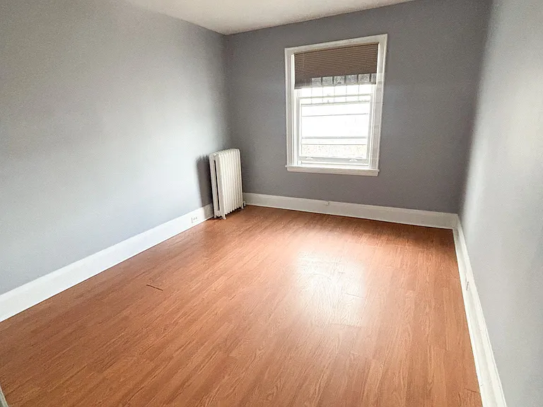 20 Roselawn Ave #11 — Photo 8