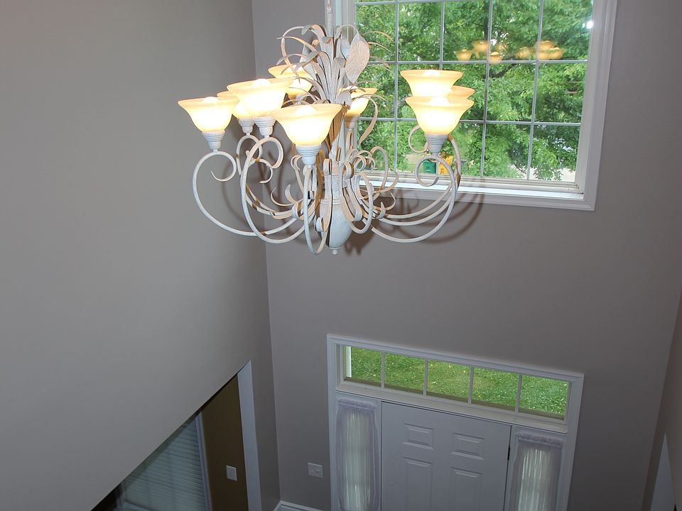 2 Story Foyer