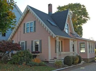 29 School St, Salem, MA 01970