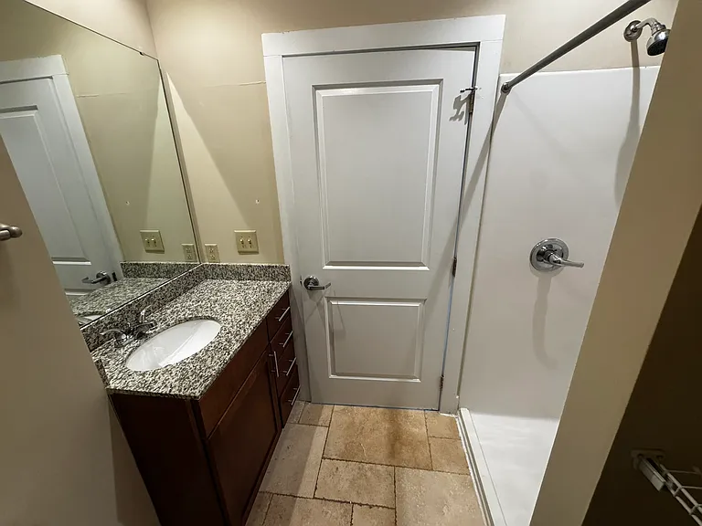 Friendly Apartments Co Living — Photo 16