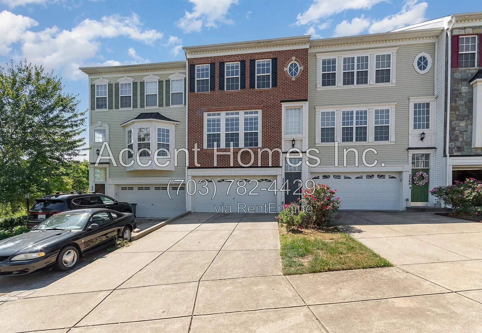 3 bed, 2.5 bath, 1848 sqft, $3,000 — Photo 2