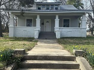 207 N Monroe St, Newbern, TN 38059