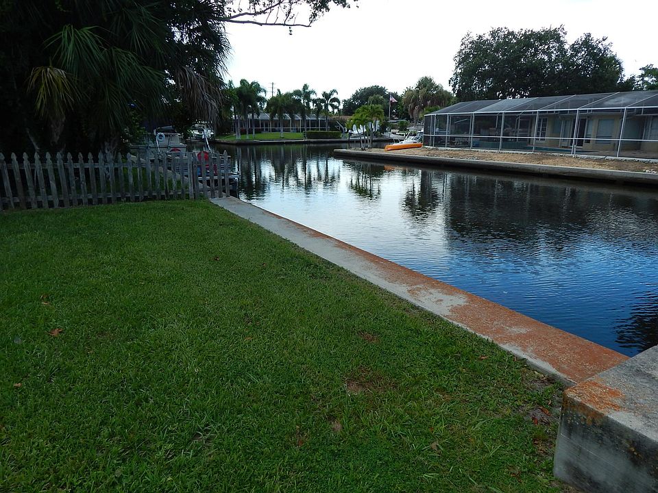 1st image of 633 Avenida De Mayo