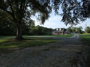 496 Graves Rd, Ellisville, MS 39437