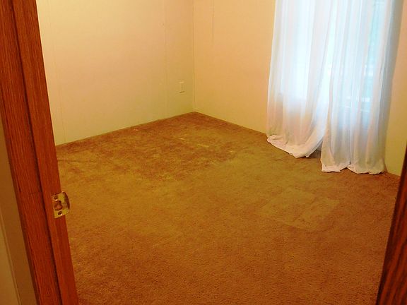 5th image of 853 Westwind Dr