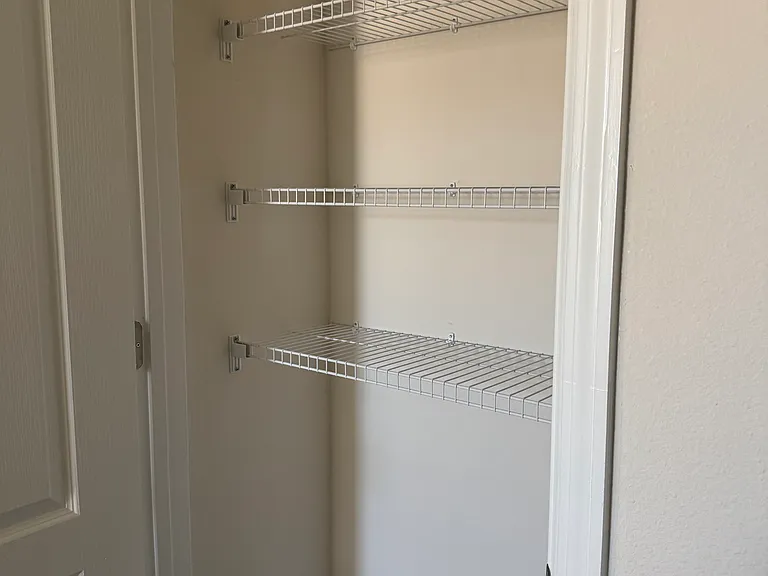 2388 Penguin Blvd — Photo 8