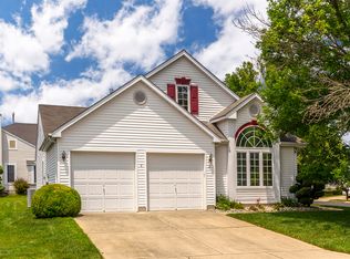2 Grosunor Ct, Jackson, NJ 08527