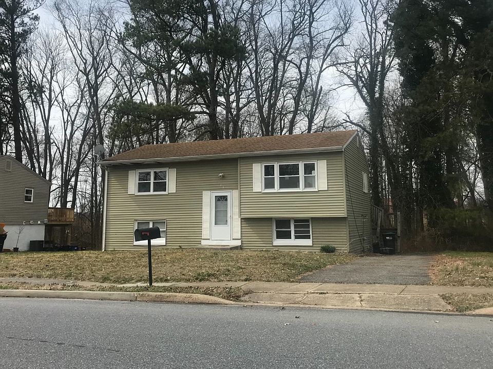 1st image of 308 Greens Branch Ln