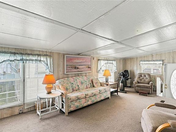 4th image of 153 Primrose LN #65