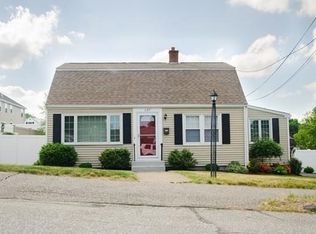 137 Temple Rd, Waltham, MA 02452