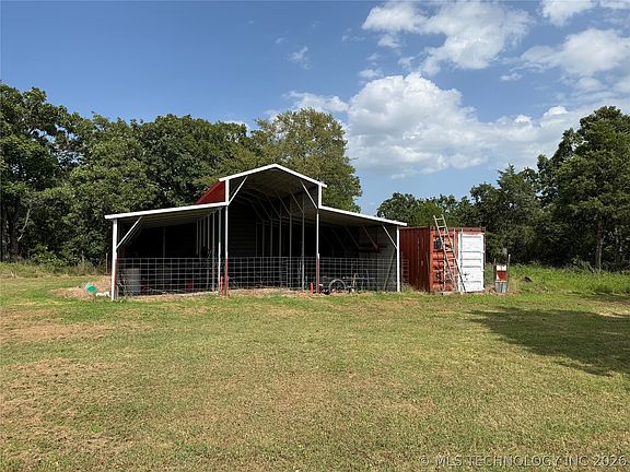 5th image of 723 Double Springs Rd