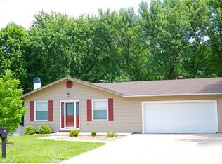 13 Jody Dr, Saint Peters, MO 63376