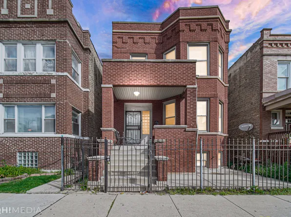 4738 W Congress Pkwy, Chicago, IL 60644
