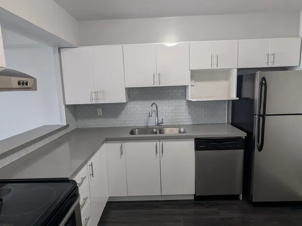 55 Bamburgh Cir #1608, Toronto, ON M1W 3V4