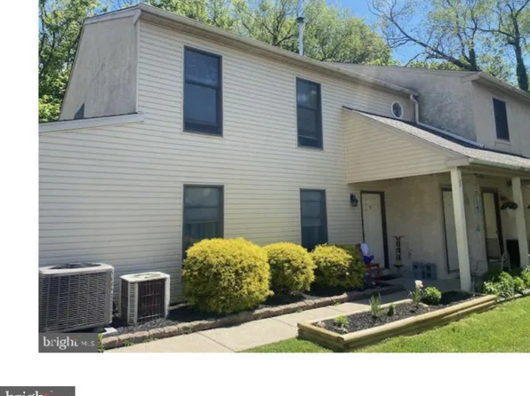 28 Central Ave APT D, Souderton, PA 18964