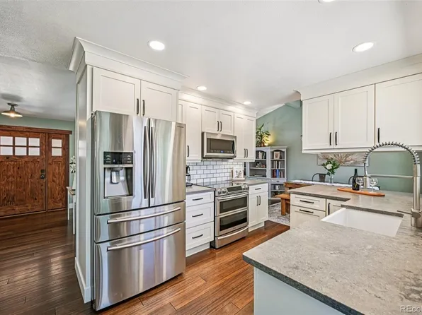 5873 W Maplewood Drive, Littleton, CO 80123