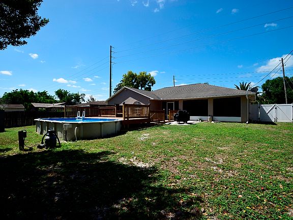 5th image of 1259 Saxon Blvd
