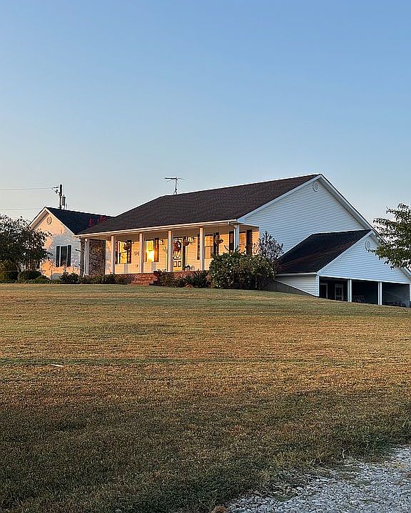 1st image of 12985 Marion Rd