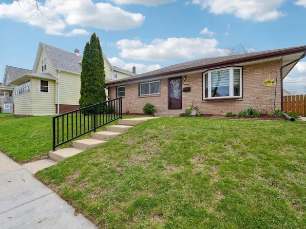 3821 East Squire AVENUE, Cudahy, WI 53110