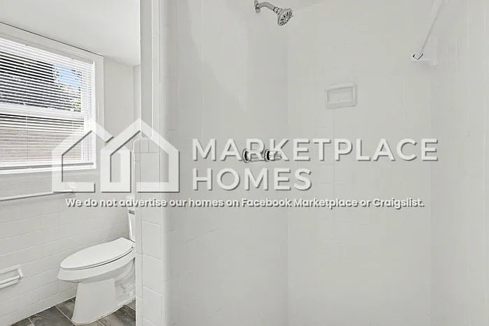 2470 Glenrock Dr #B — Photo 16