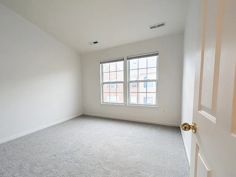 7123 Silverleaf Oak Rd — Photo 14