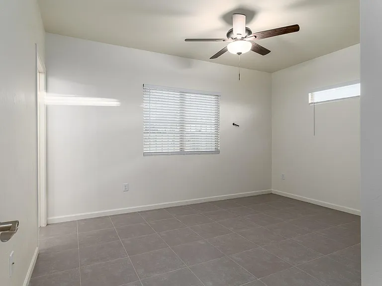 1119 E Fort Lowell Rd — Photo 16