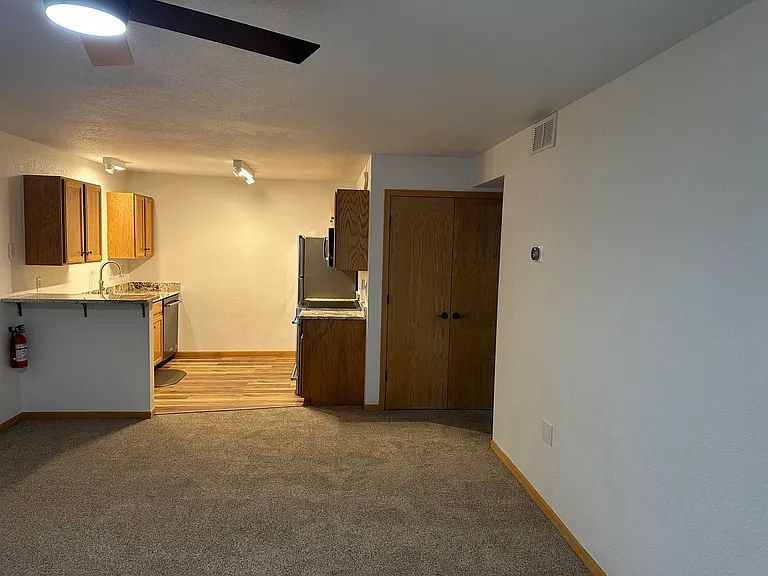 1221 University Ave #D-202 — Photo 7
