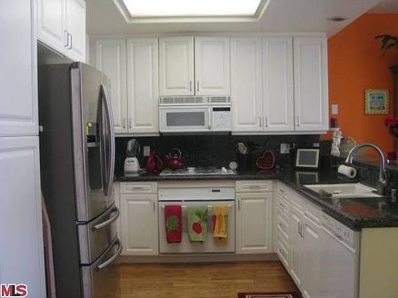 3rd image of 6481 Zuma View Pl