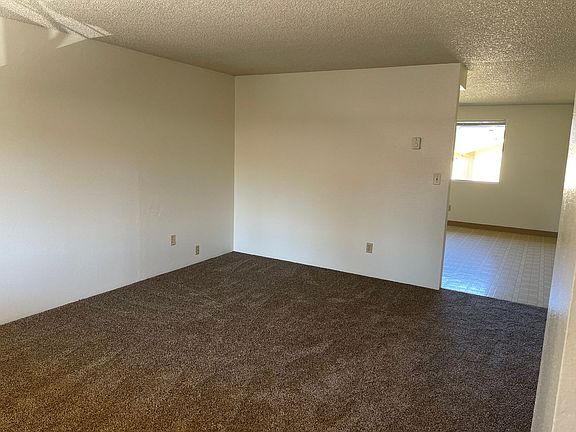 2nd image of 355 E 5th Ave APT 4