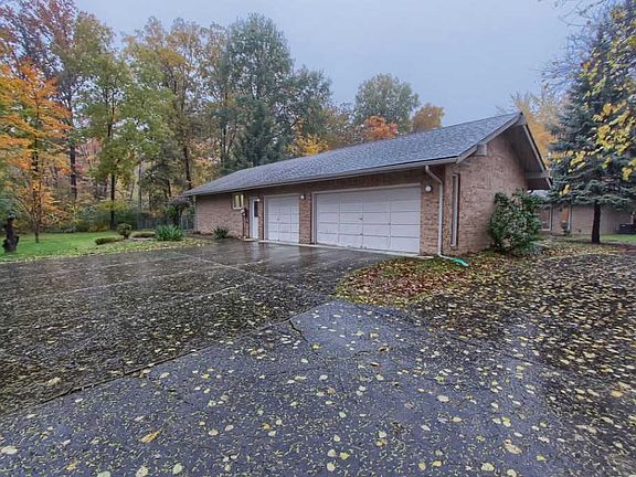 3rd image of 2606 Sonnington Dr