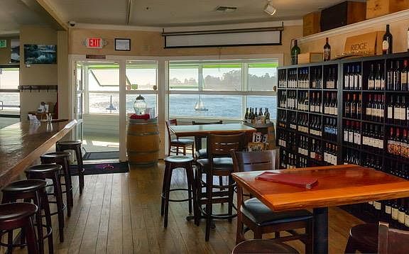 5th image of 55 Municipal Wharf Ste B