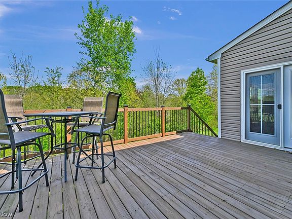 5th image of 165 Lakeland Way