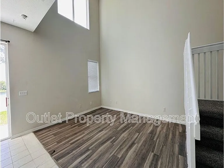 6114 Chapledale Dr — Photo 5